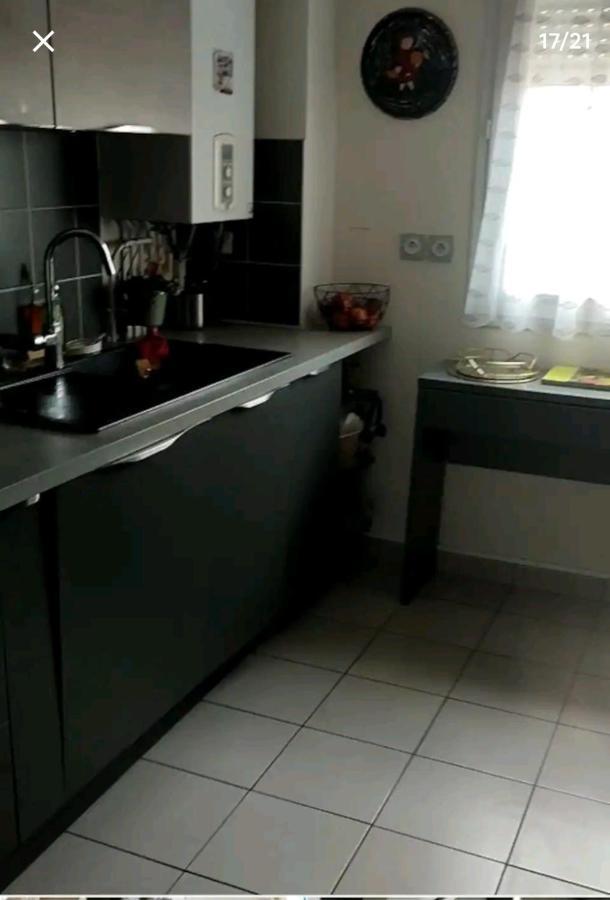 Logement A Cote De L'Aeroport Orly Ати-Мон Екстериор снимка