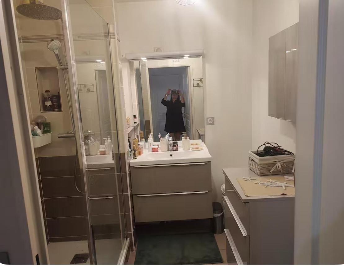 Logement A Cote De L'Aeroport Orly Ати-Мон Екстериор снимка